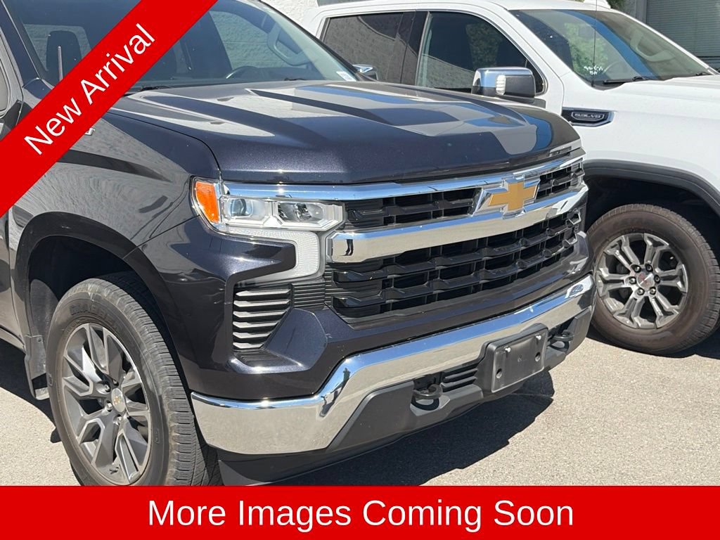 Used 2022 Chevrolet Silverado 1500 LT AWD/4WD image 6