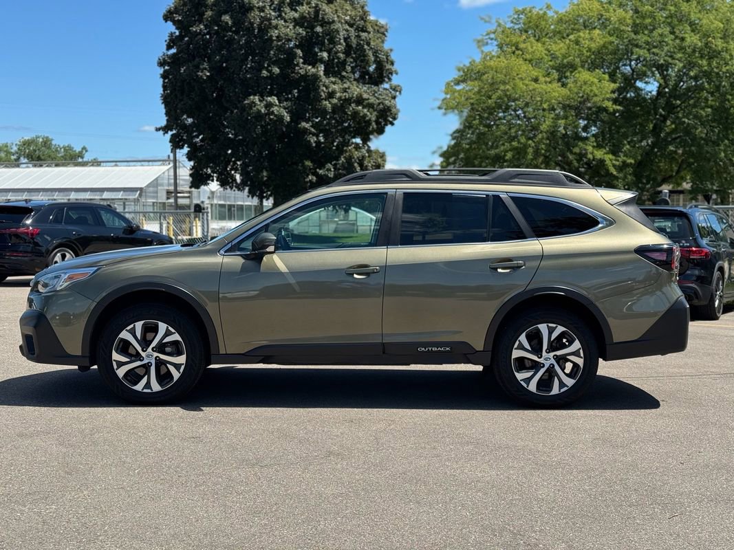 Used 2022 Subaru Outback Limited image 5