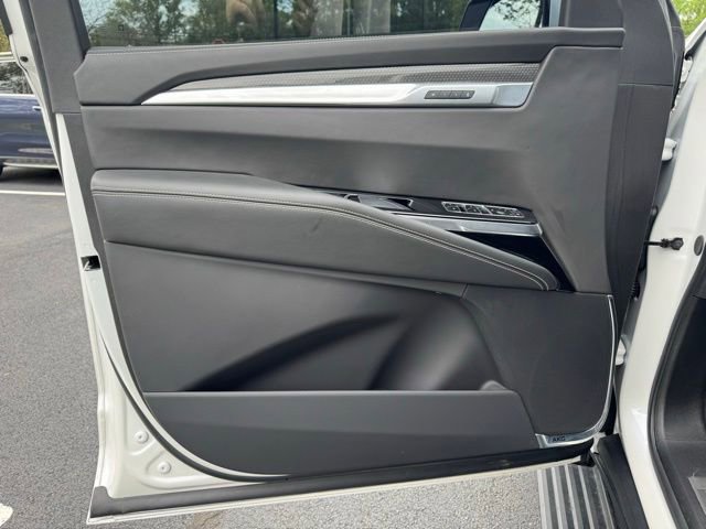 Used 2025 Cadillac Escalade V w/ LPO, ONYX Package AWD/4WD image 20