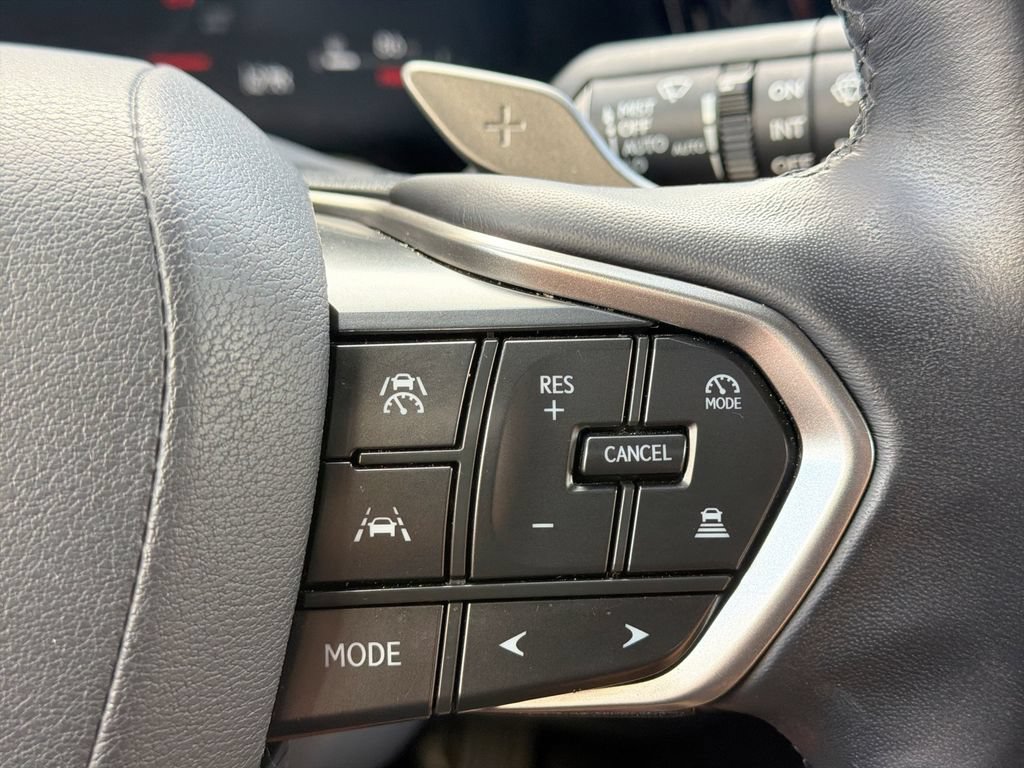 Used 2025 Lexus RX 350 Premium w/ Accessory Package (Z1) FWD image 27