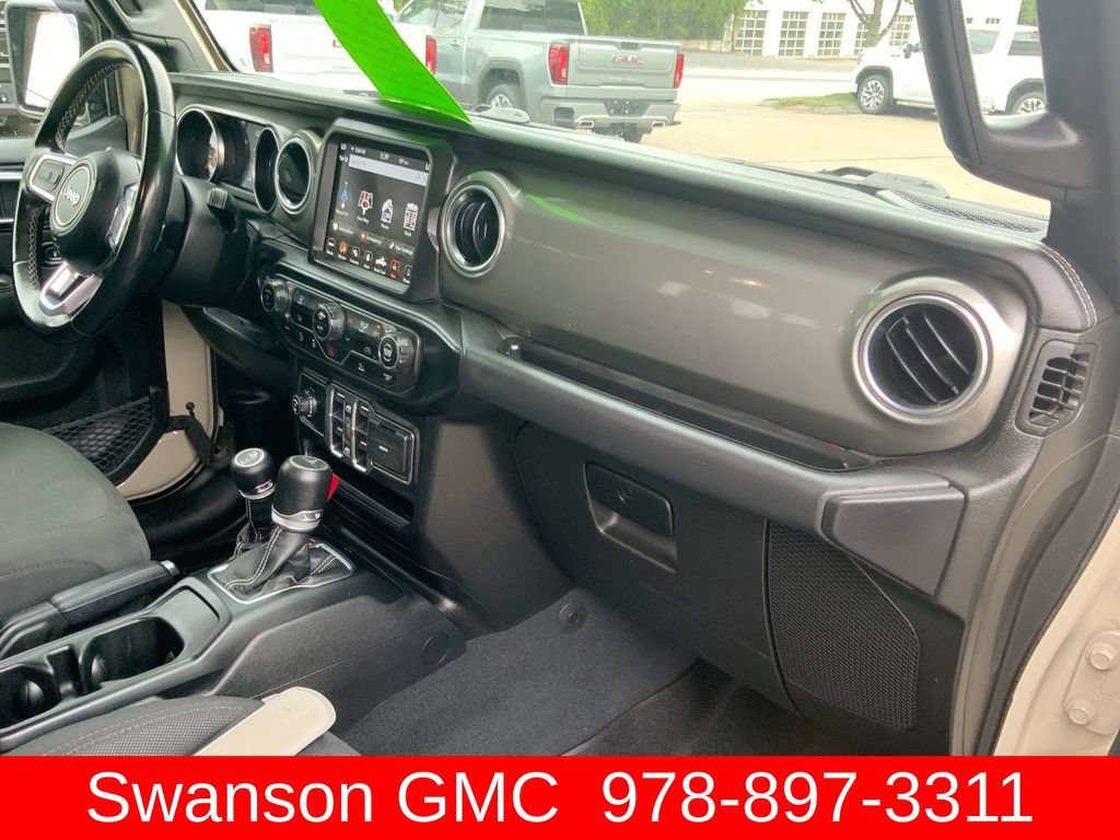 Used 2022 Jeep Gladiator Overland AWD/4WD image 30