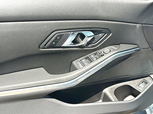 New 2026 BMW 330i Sedan w/ M Sport Package RWD image 44