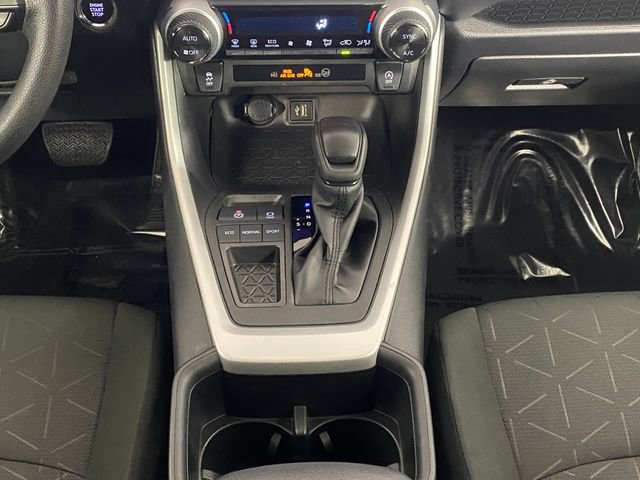 Used 2024 Toyota RAV4 XLE image 16