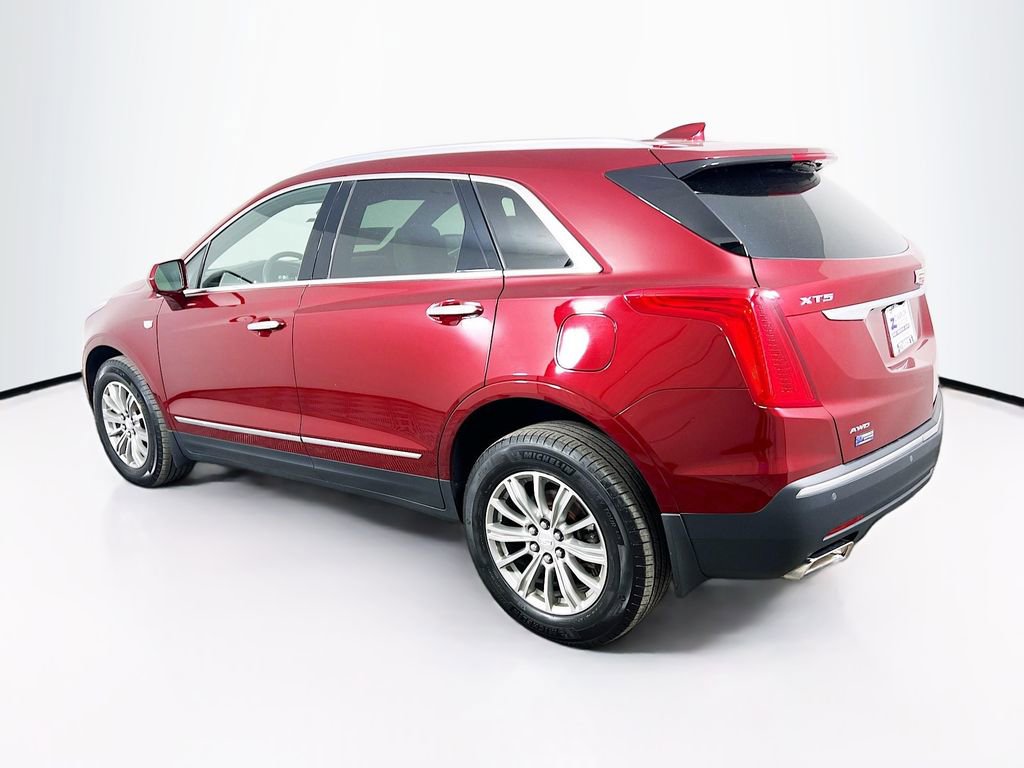 Used 2018 Cadillac XT5 Luxury w/ Driver Awareness Package image 5