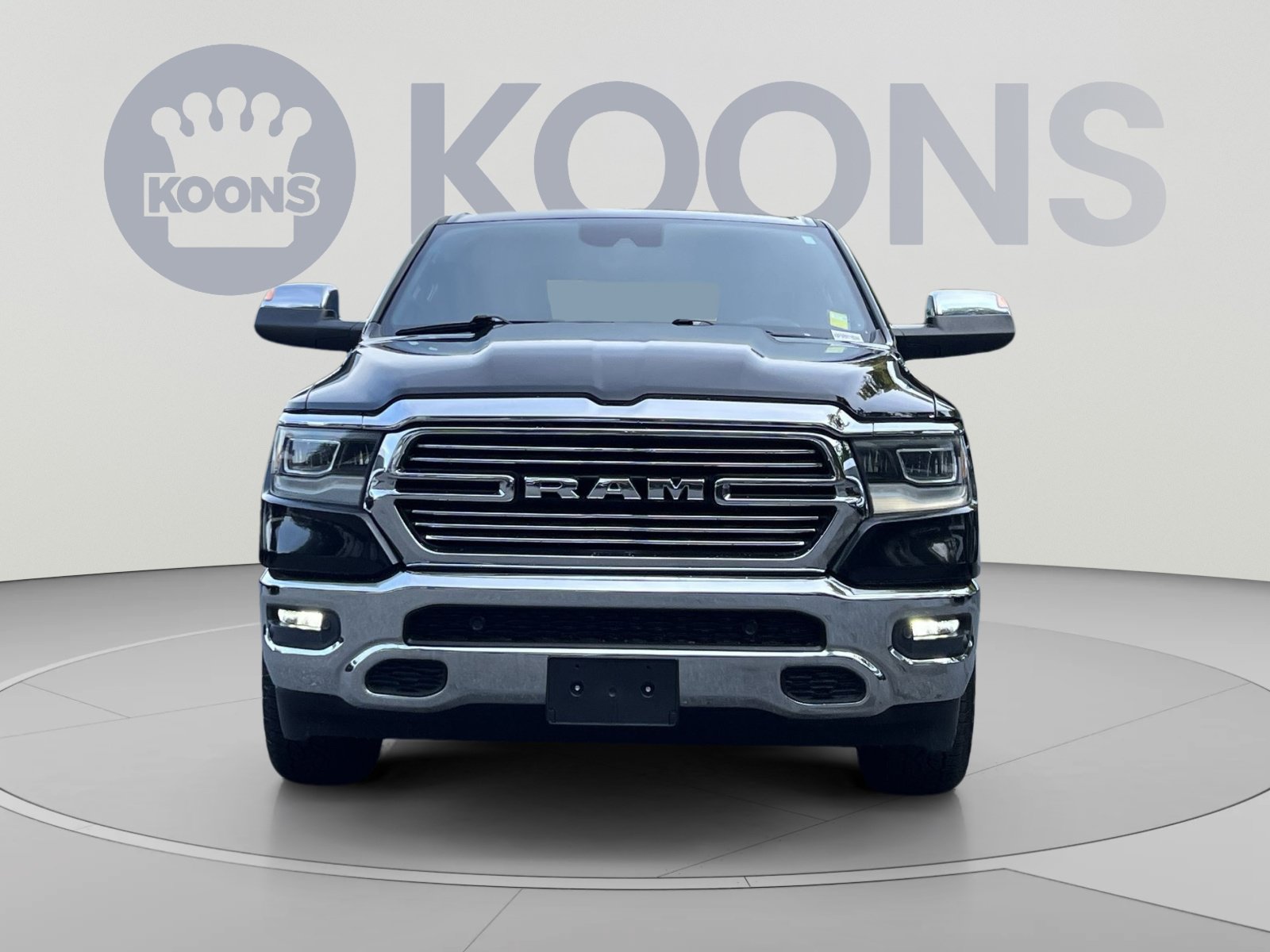 Used 2024 RAM 1500 Laramie AWD/4WD image 4