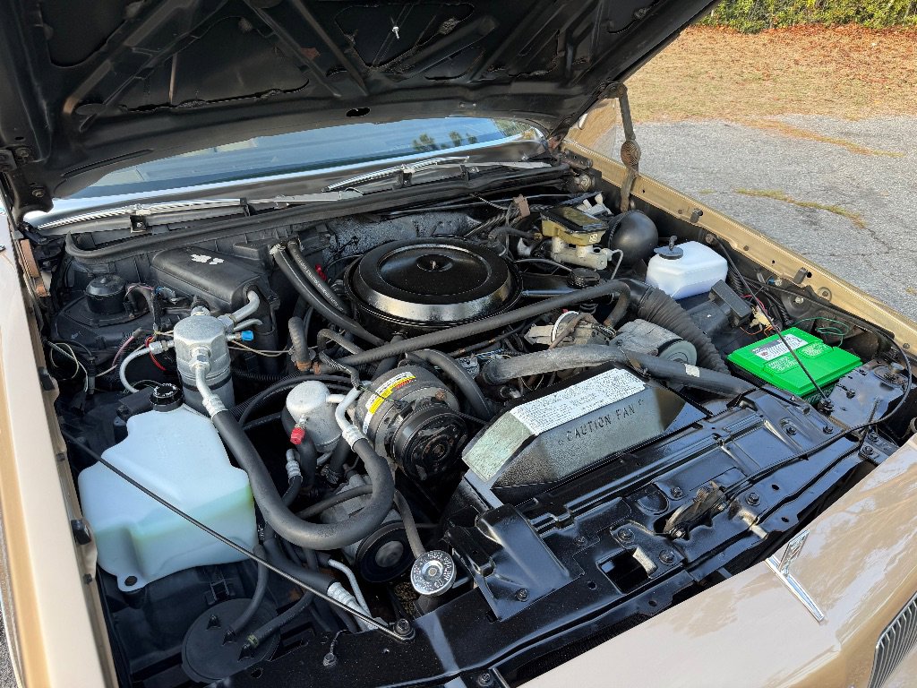 Used 1987 Oldsmobile Cutlass Supreme Brougham image 12