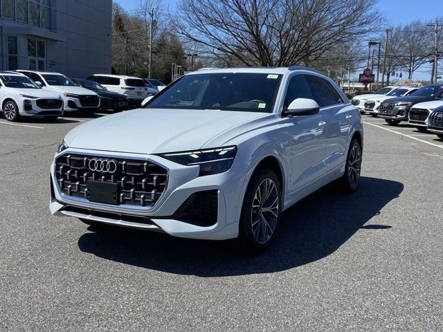 Used 2025 Audi Q8 Premium Plus w/ Premium Plus Package image 8