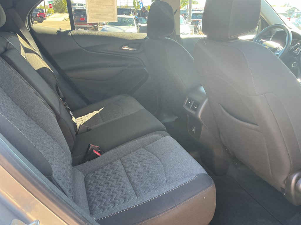 Used 2024 Chevrolet Equinox LT AWD/4WD image 16