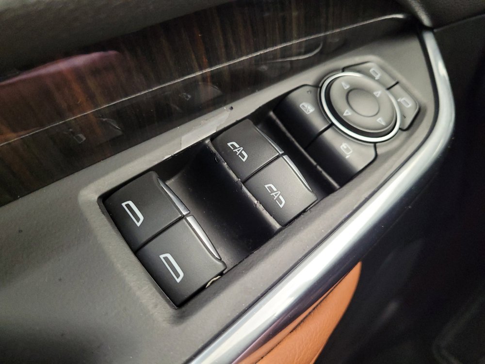 Used 2019 Cadillac XT4 Sport AWD/4WD image 27
