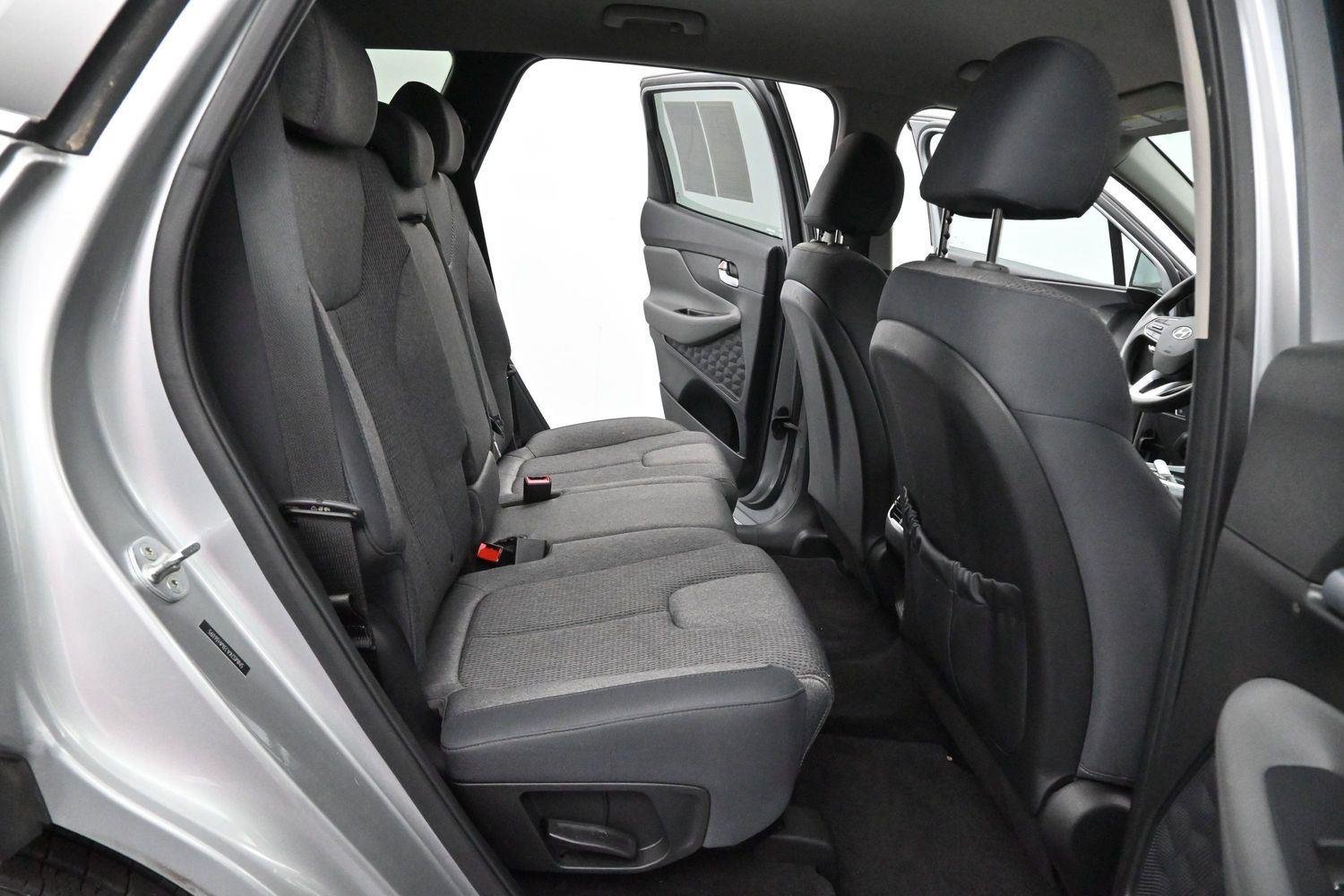Used 2021 Hyundai Santa Fe SEL FWD image 29