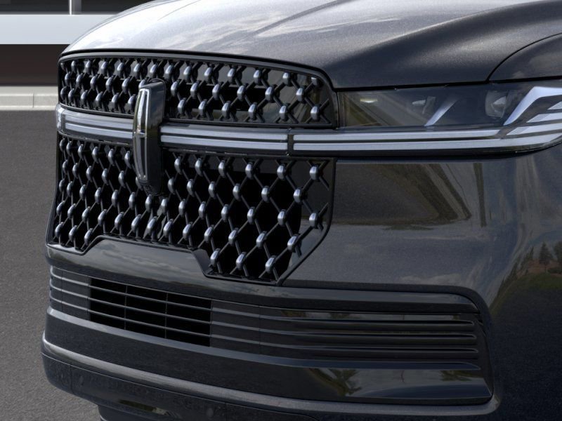 New 2026 Lincoln Navigator Black Label image 18