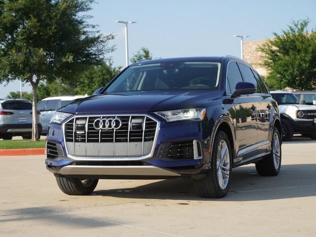 Used 2022 Audi Q7 3.0T Premium Plus w/ Premium Plus Package AWD/4WD image 3