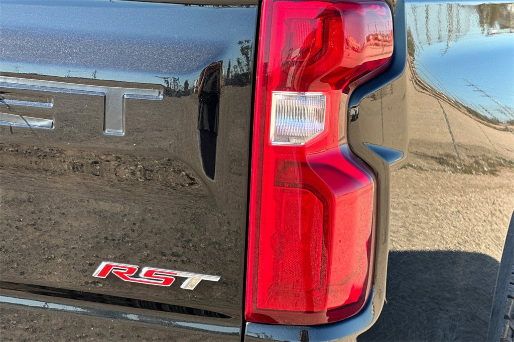Used 2023 Chevrolet Silverado 1500 RST image 29