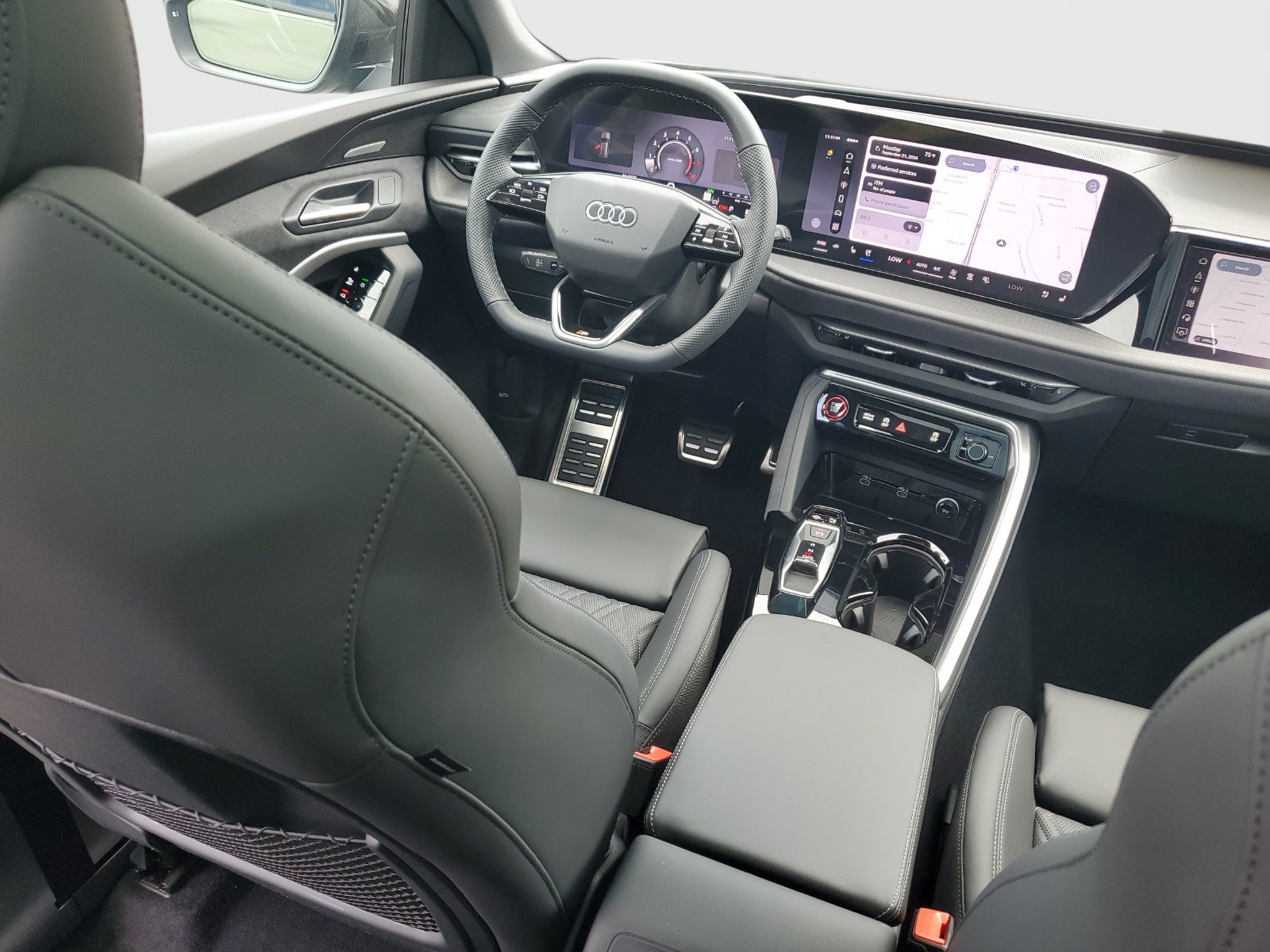 New 2026 Audi SQ5 Prestige AWD/4WD image 11