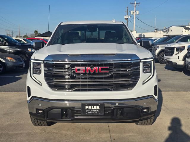 New 2026 GMC Sierra 1500 SLT image 2