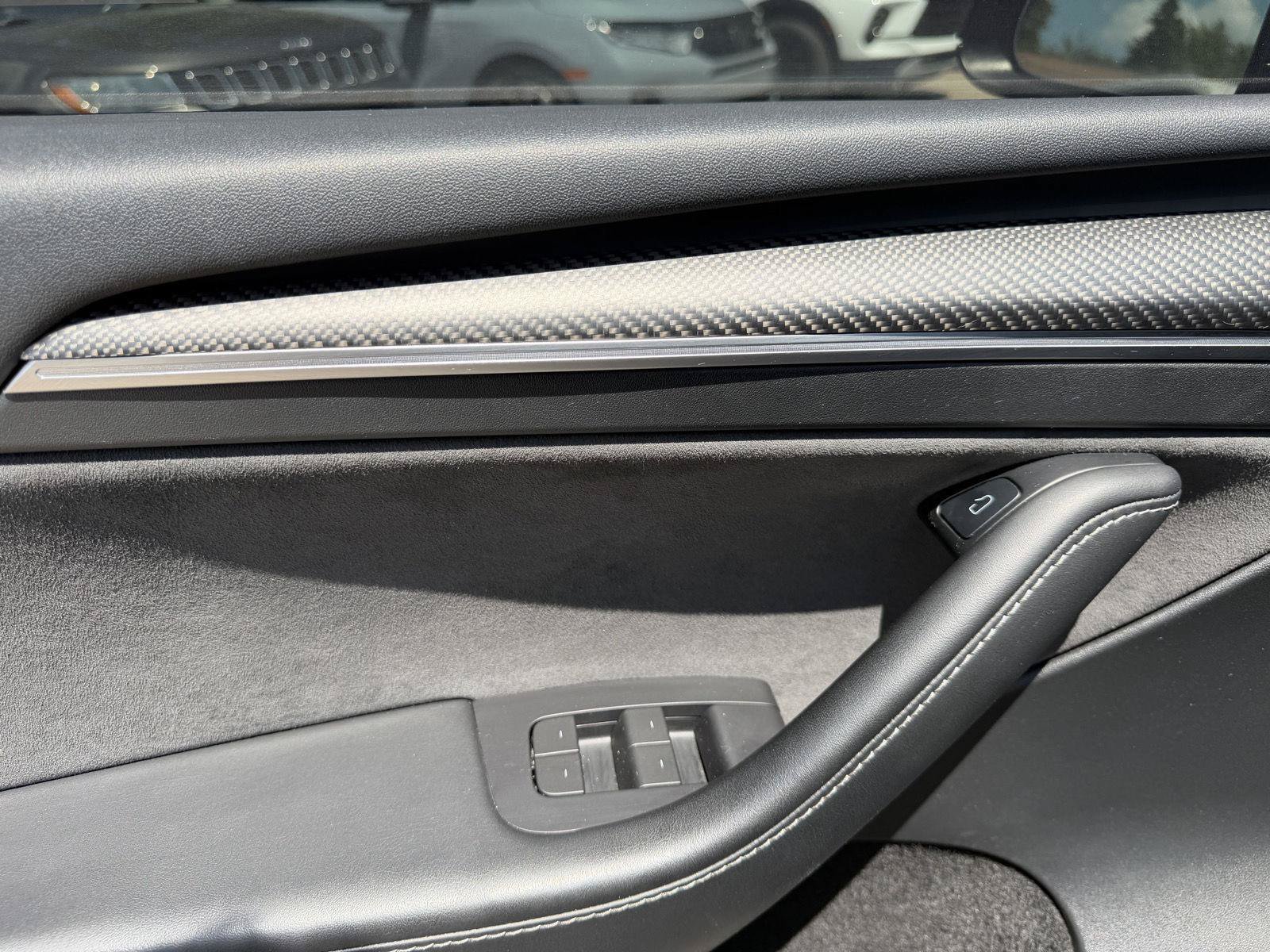 Used 2023 Tesla Model Y Performance AWD/4WD image 13