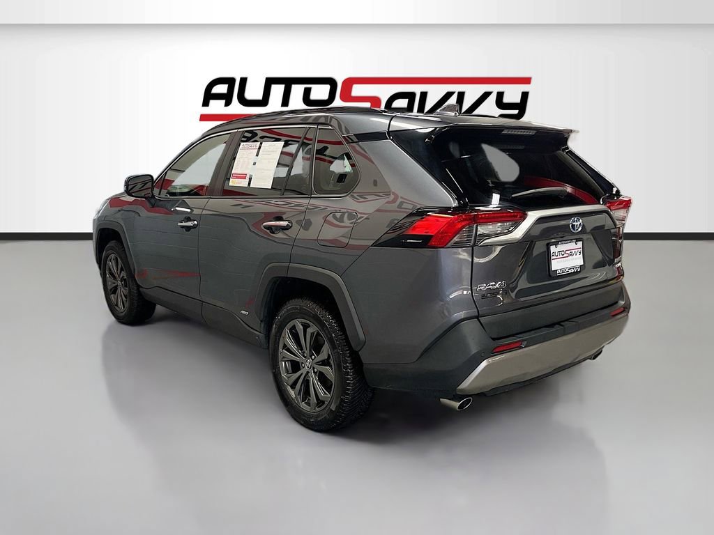 Used 2022 Toyota RAV4 Limited w/ Limited Grade Weather Package image 5