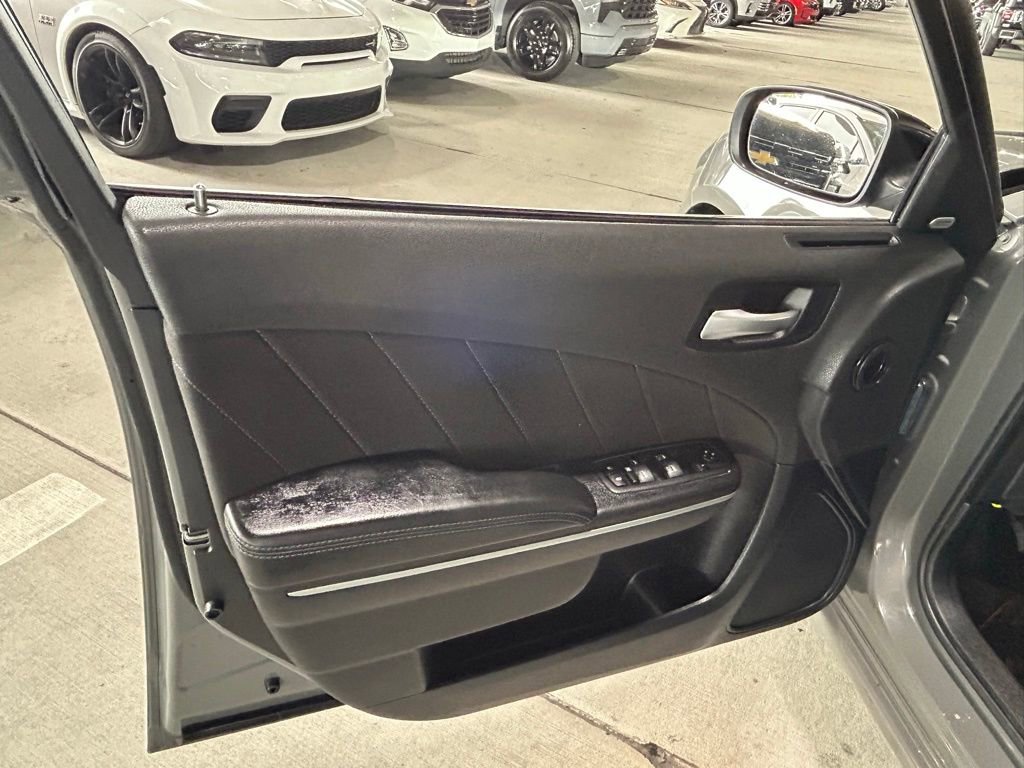 Used 2023 Dodge Charger SXT image 42