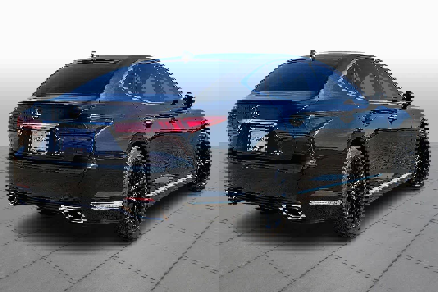 Used 2022 Lexus LS 500 w/ Accessory Package (Z1) image 12