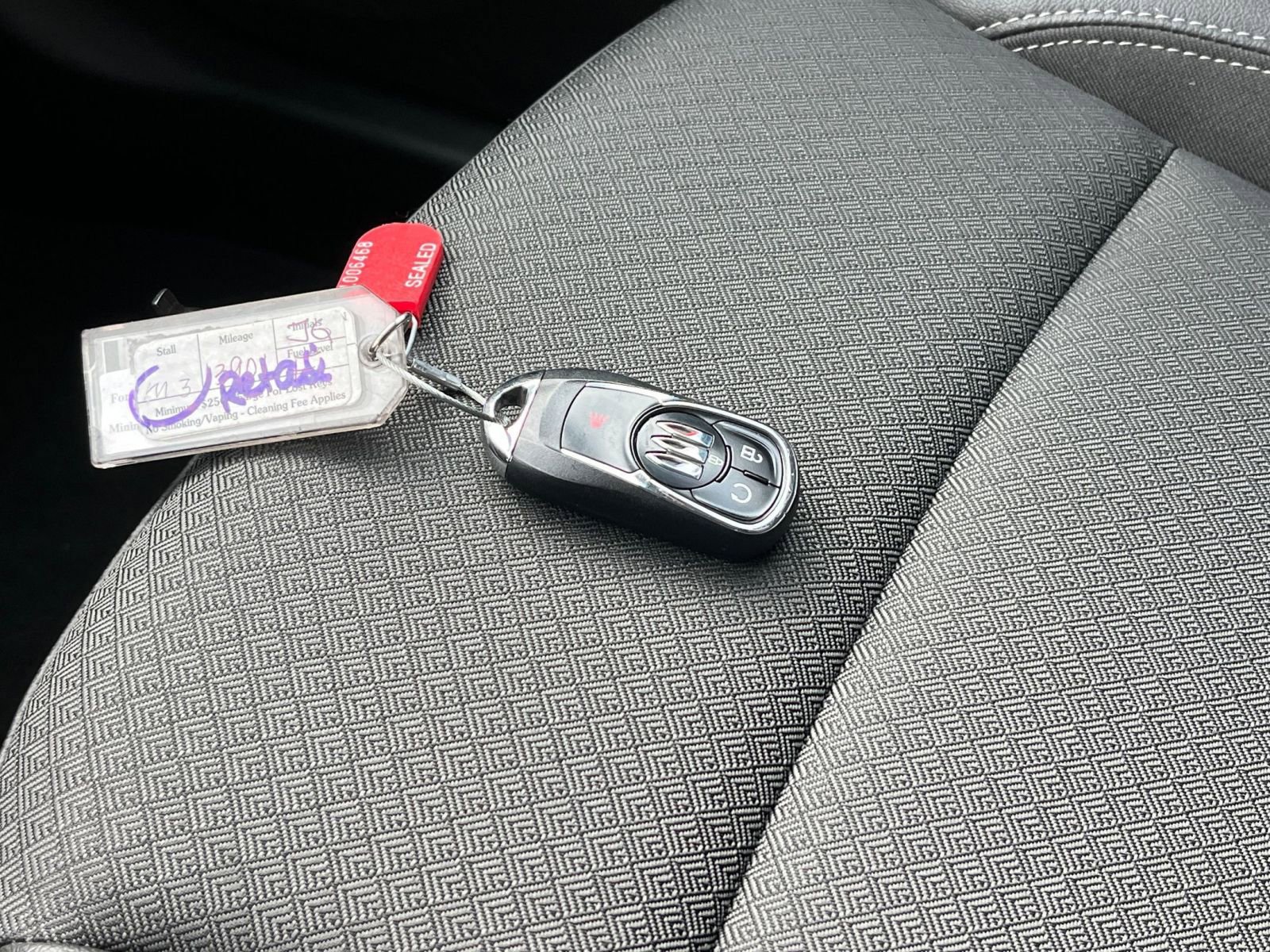 Used 2025 Buick Encore GX Preferred image 22