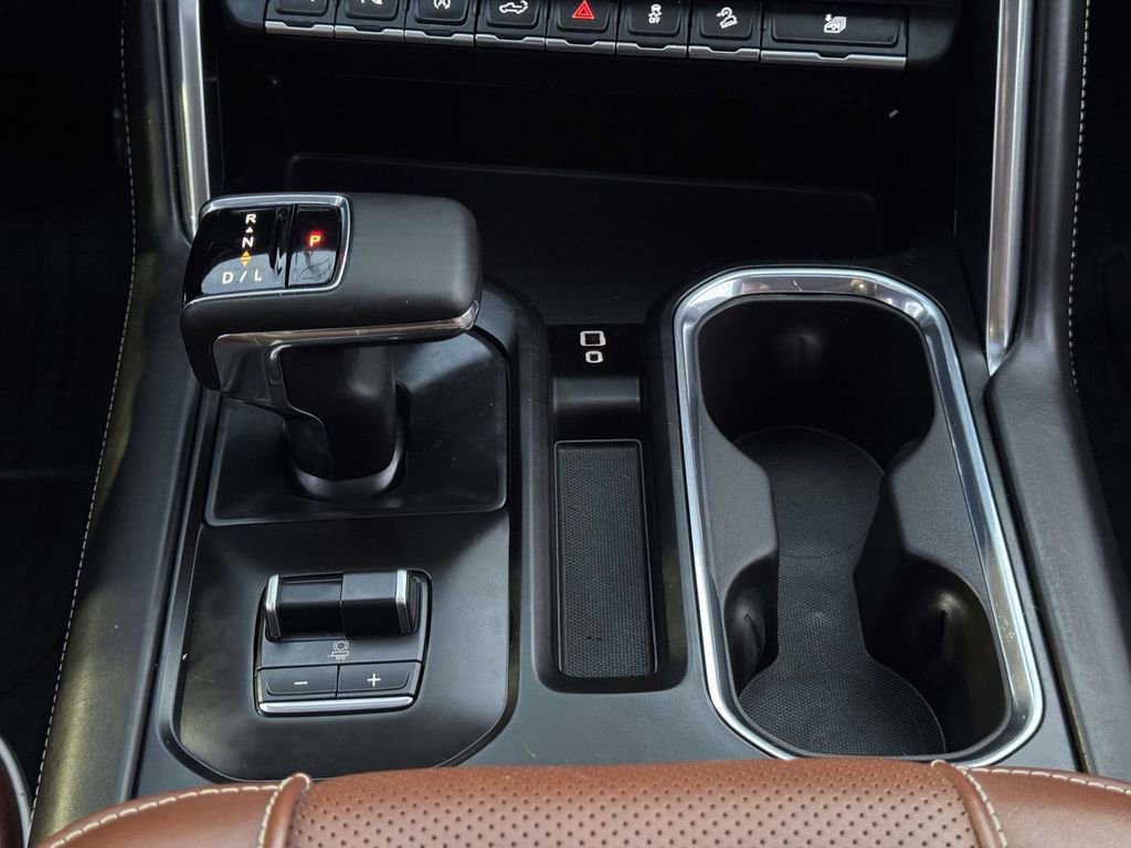 Used 2023 GMC Sierra 1500 Denali Ultimate image 8