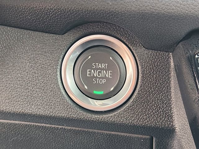 Used 2024 Chevrolet Traverse LT w/ LPO, Floor Liner Package image 20