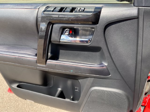 Used 2023 Toyota 4Runner TRD Off-Road Premium w/ Off Road Premium Plus Package AWD/4WD image 14