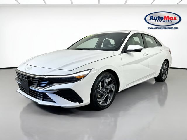 Used 2025 Hyundai Elantra Limited FWD image 5