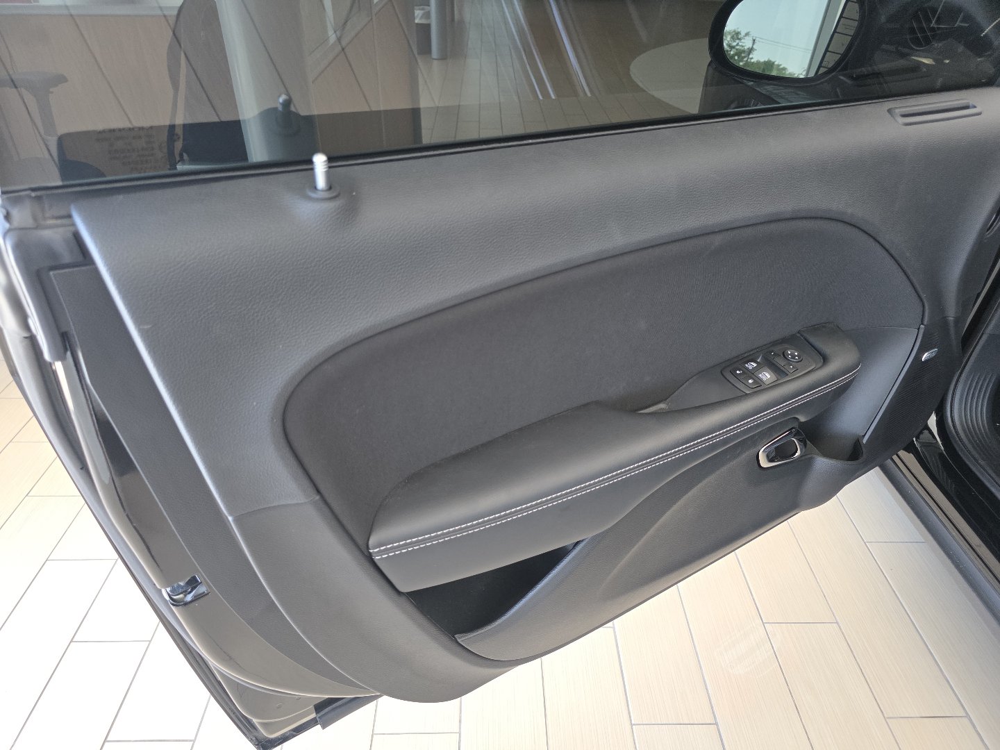 Used 2023 Dodge Challenger SRT Hellcat RWD image 20