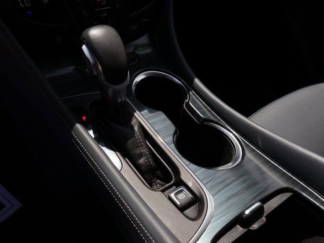 Used 2019 Buick Envision Essence image 28