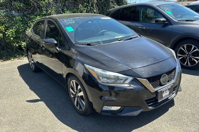Used 2020 Nissan Versa SR w/ Convenience Package FWD image 1