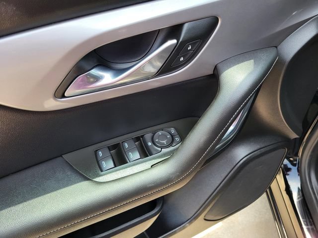 Used 2025 Chevrolet Blazer LT FWD image 14