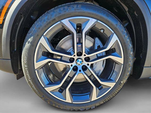 New 2026 BMW X5 xDrive50e w/ Premium Package image 10