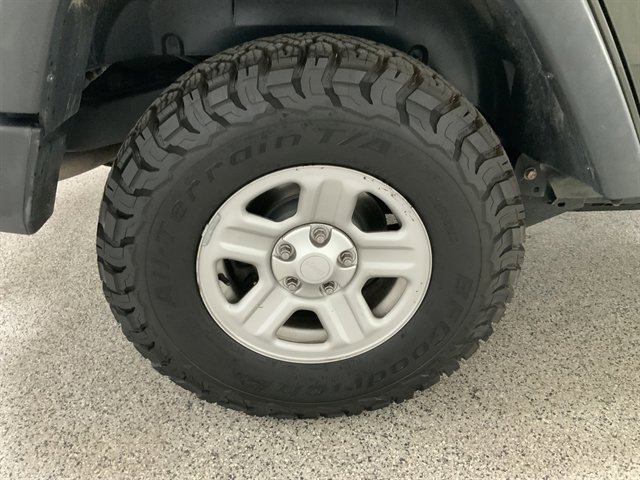 Used 2015 Jeep Wrangler Unlimited Sport image 10