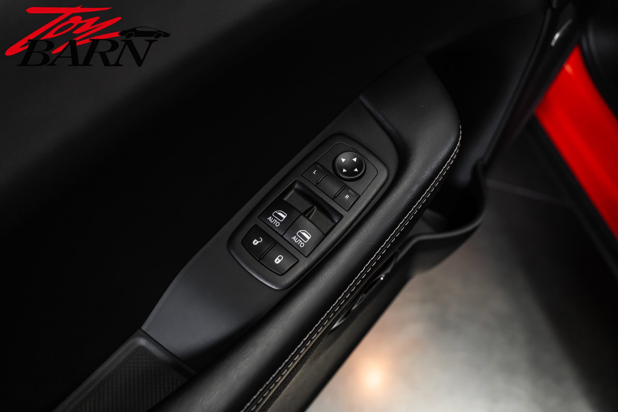 Used 2019 Dodge Challenger SRT Hellcat Redeye RWD image 21