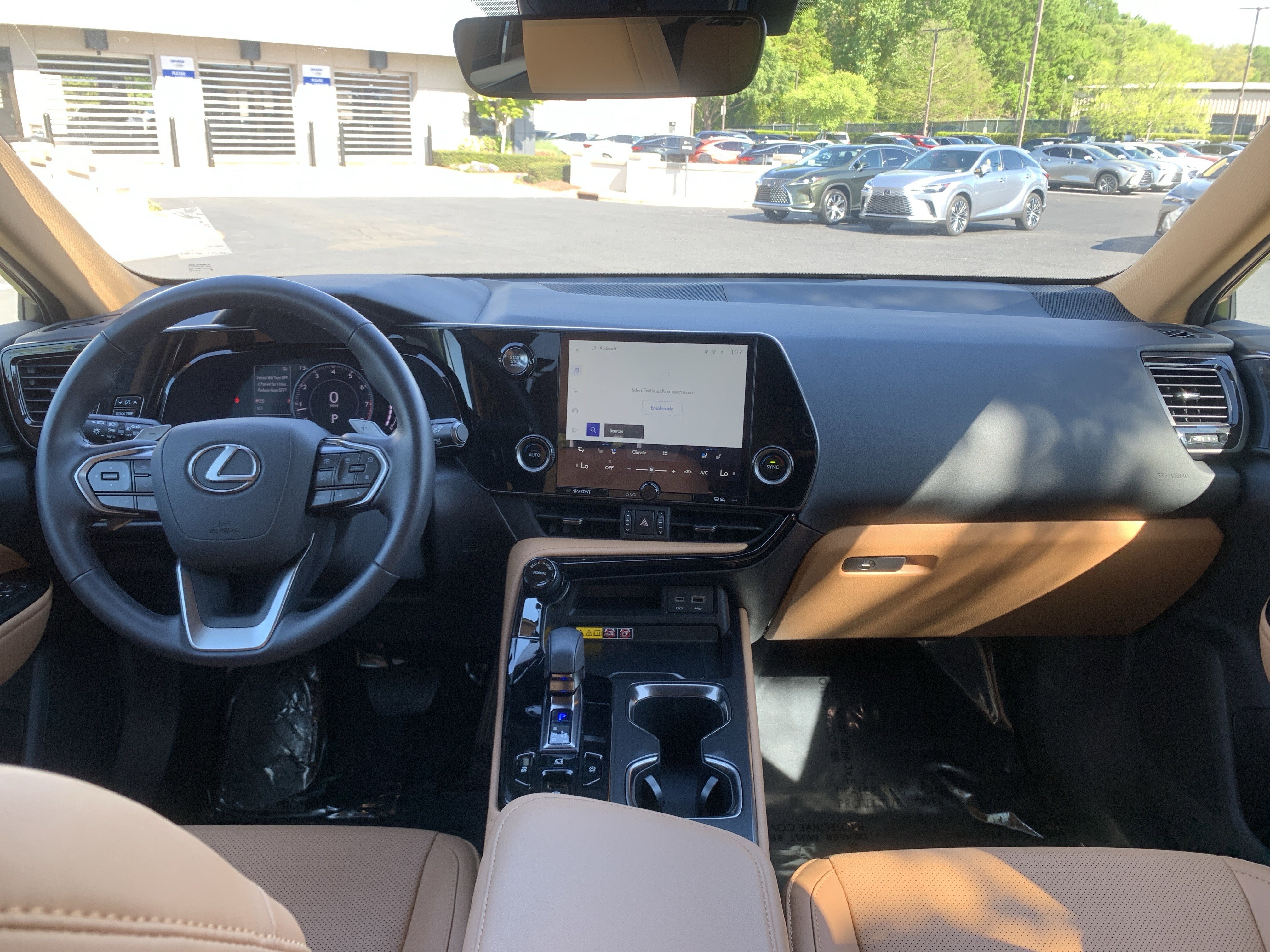 Used 2025 Lexus NX 250 FWD w/ Towing Package (2000 Lbs) image 30