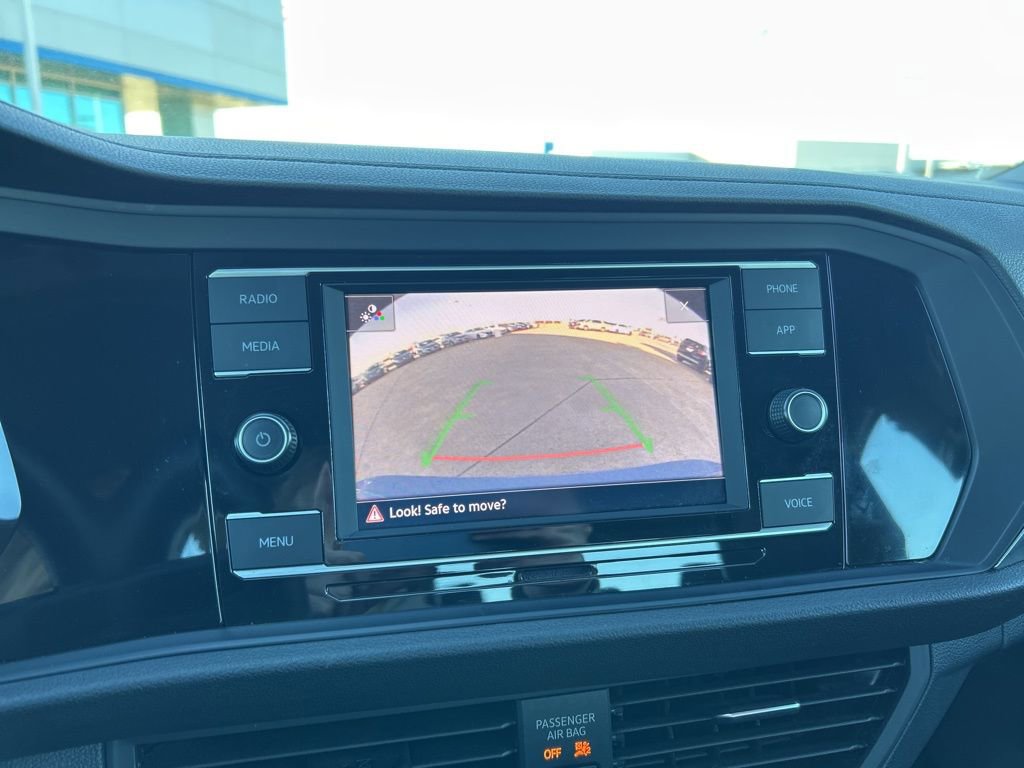 Used 2024 Volkswagen Jetta SE FWD image 21