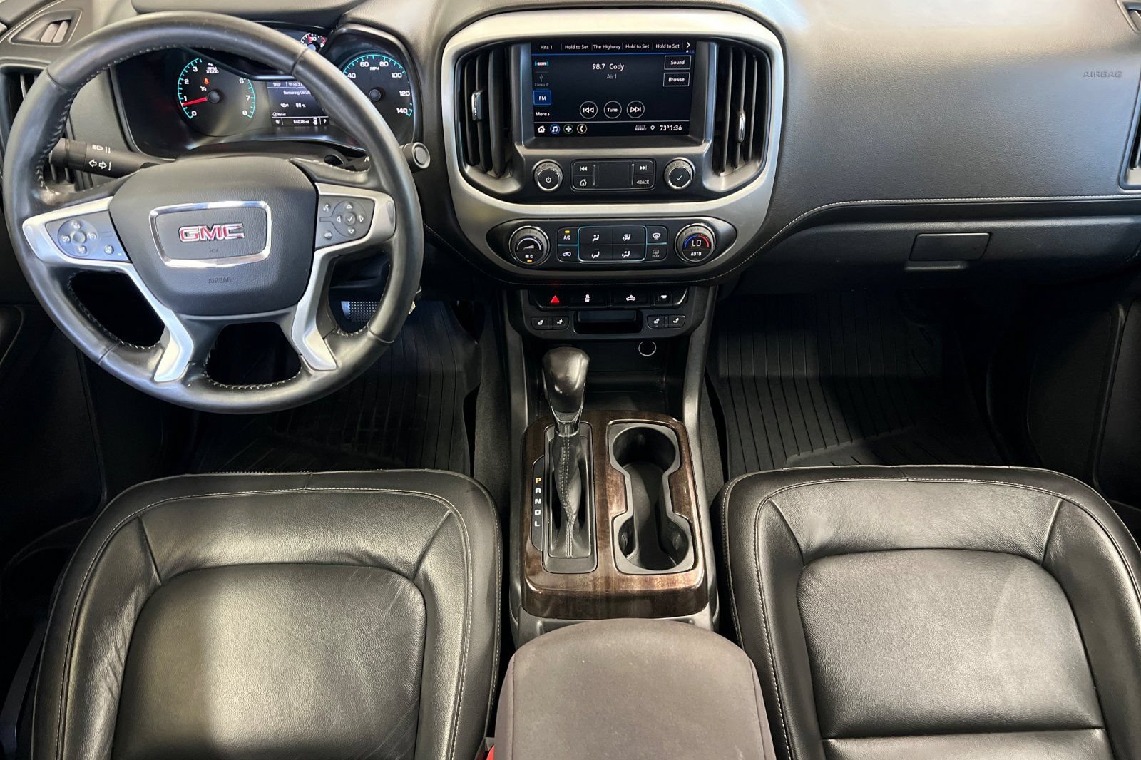Used 2022 GMC Canyon Elevation w/ Elevation Premium Package AWD/4WD image 14