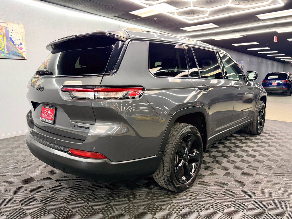 Used 2022 Jeep Grand Cherokee L Limited w/ Black Appearance Package RWD image 14