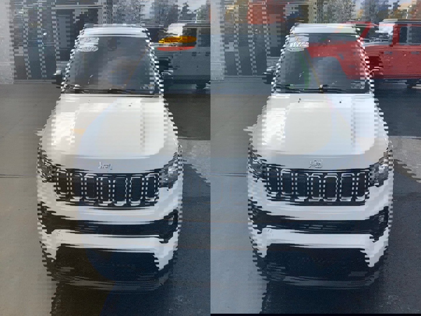 Certified 2022 Jeep Compass Latitude w/ Convenience Group image 3