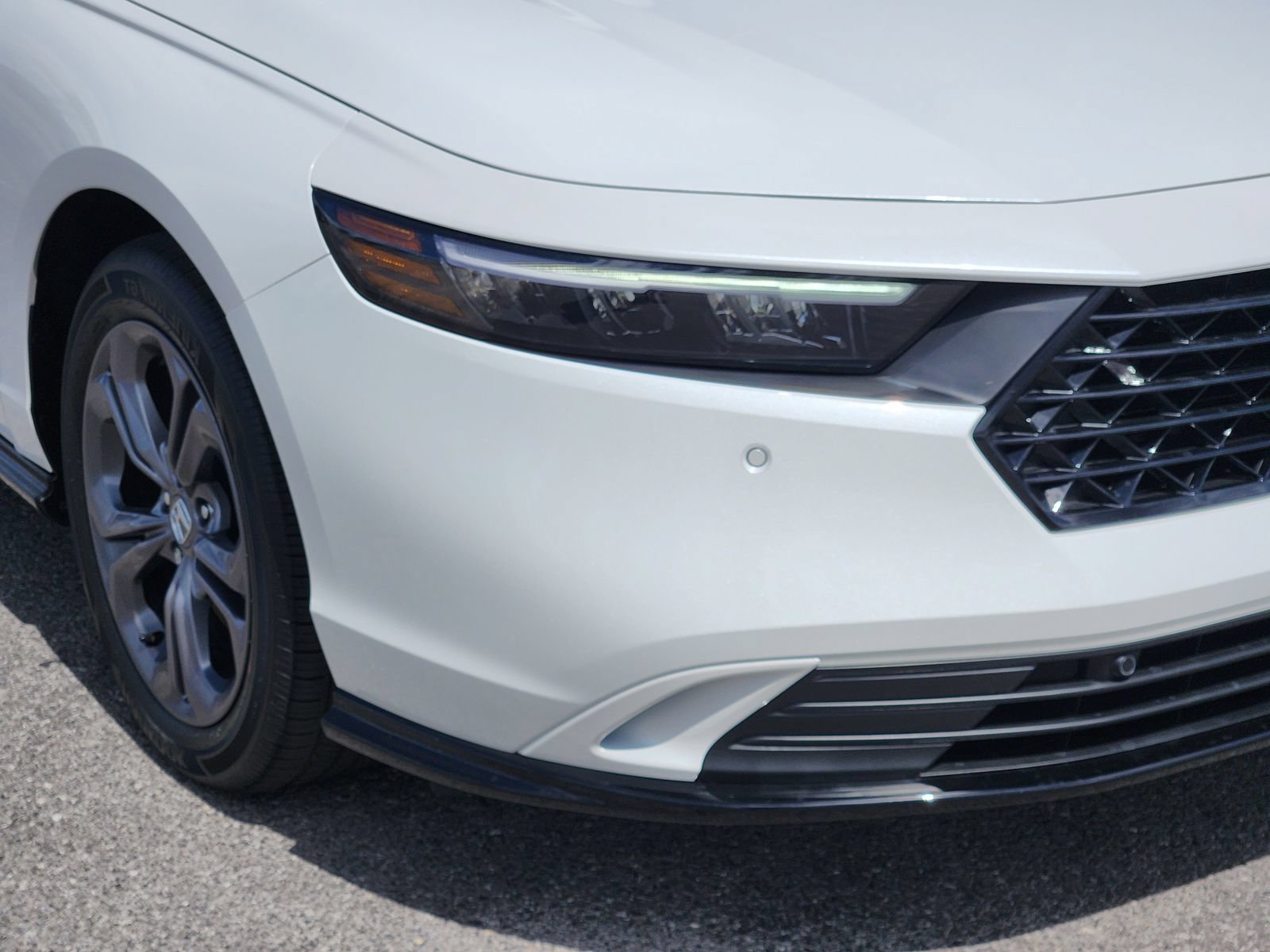 New 2026 Honda Accord EX-L image 10