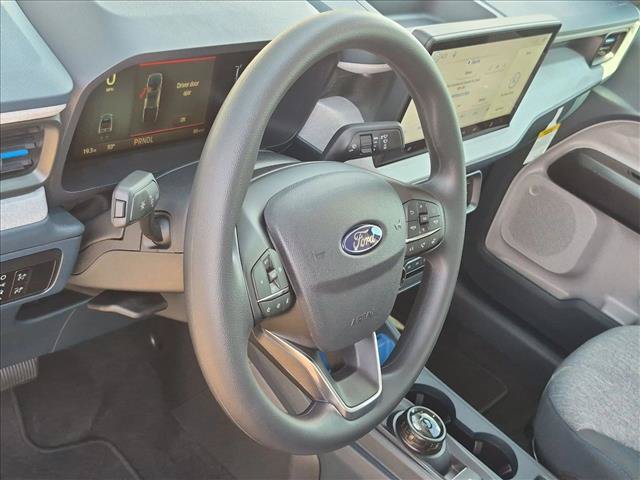 New 2026 Ford Maverick XLT FWD image 3