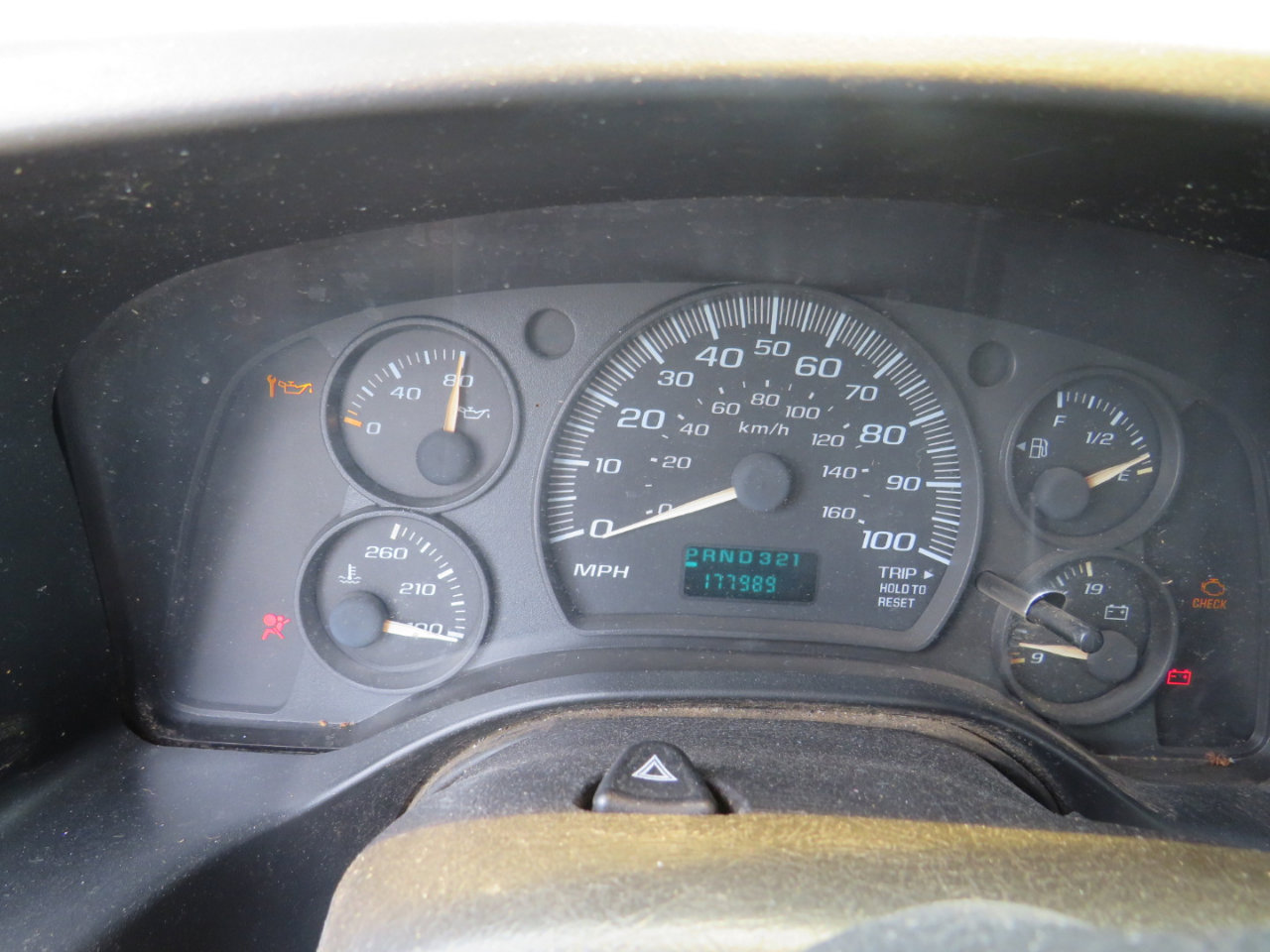 Used 2003 Chevrolet Express 2500 Passenger w/ LS Preferred Equipment Group image 14