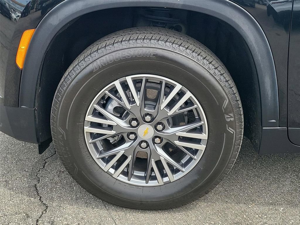 Certified 2024 Chevrolet Traverse LS w/ LPO, Floor Liner Package image 24