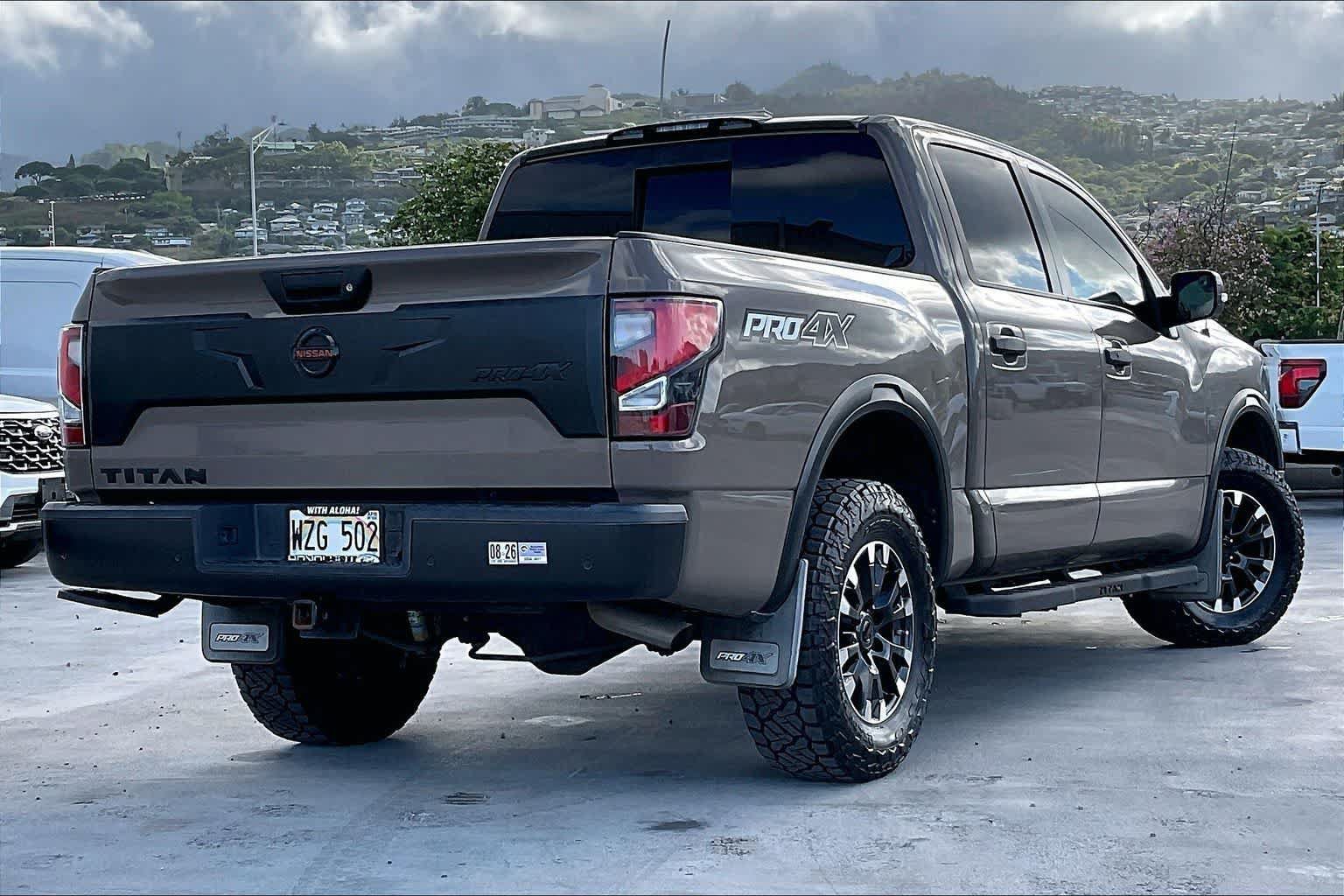 Used 2021 Nissan Titan PRO-4X w/ Pro-4x Convenience Package AWD/4WD image 22
