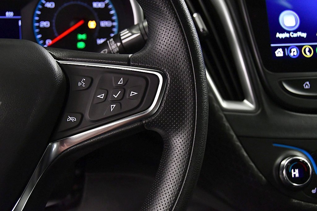 Used 2024 Chevrolet Malibu LT image 19