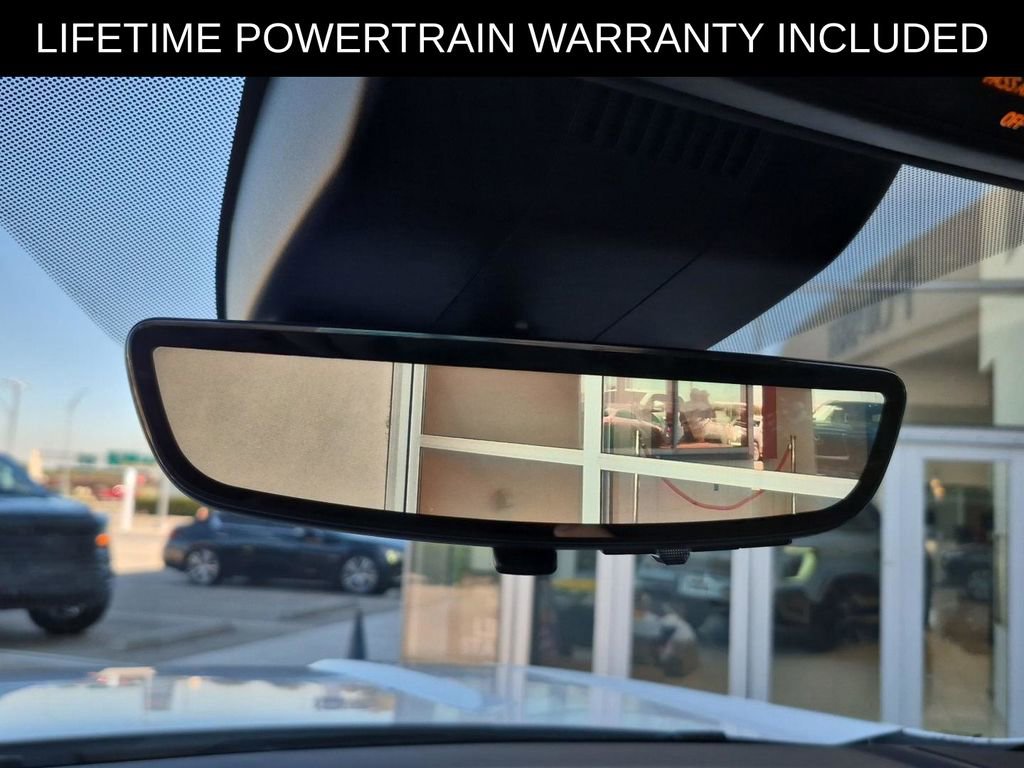 Used 2025 GMC Yukon XL AT4 Ultimate w/ LPO, Floor Liner Package image 10