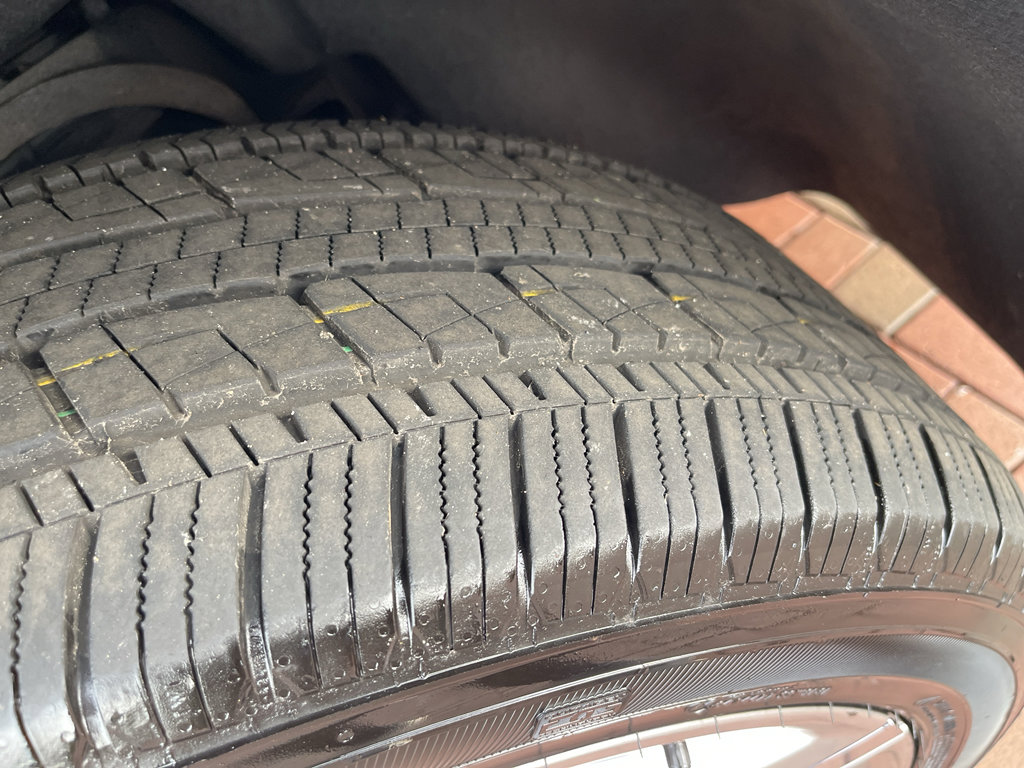 Used 2019 Cadillac Escalade ESV Premium Luxury image 7