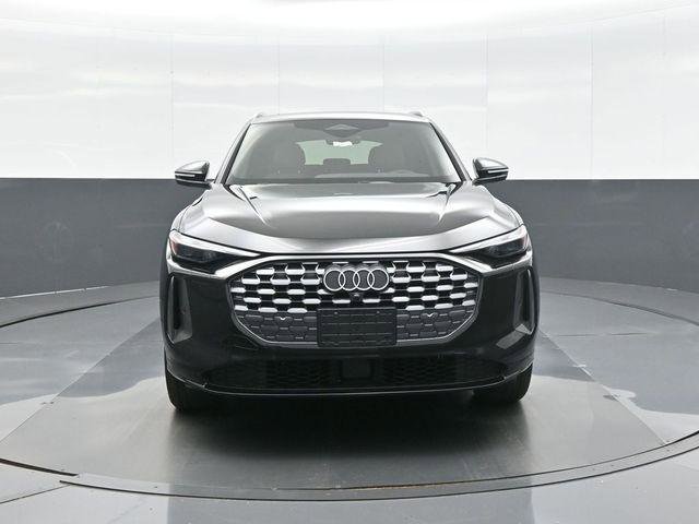 Certified 2025 Audi Q5 Premium w/ Convenience Package AWD/4WD image 2