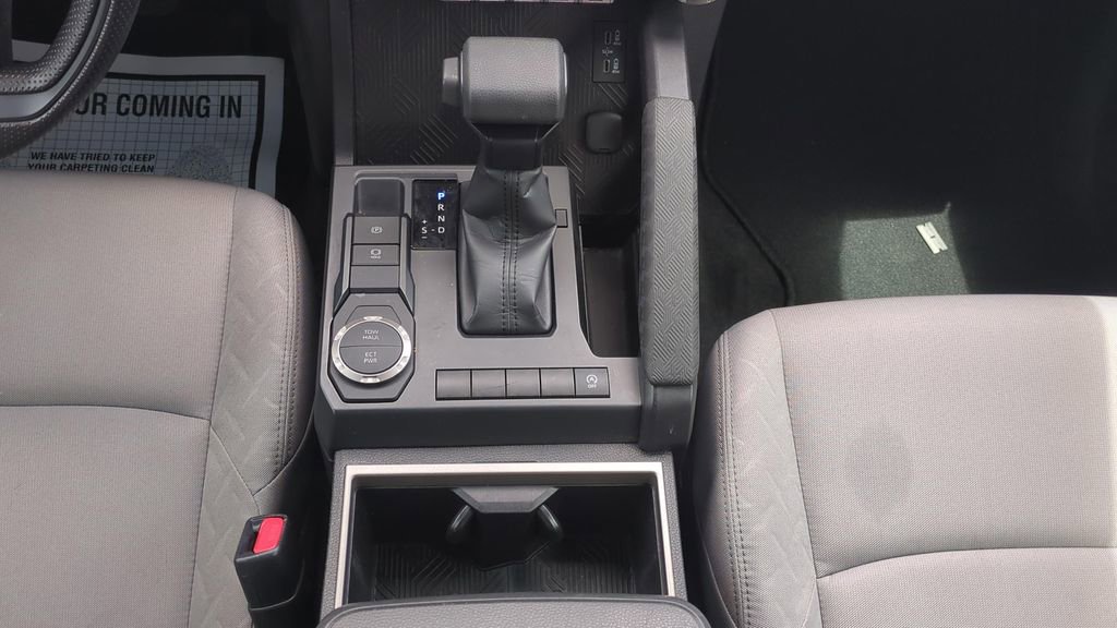 Used 2024 Toyota Tacoma SR5 RWD image 15